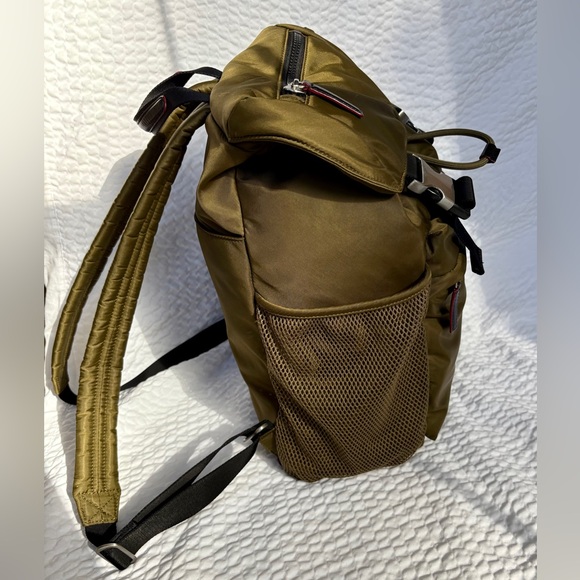 MZ Wallace Large Olive Bleeker Rucksack Backpack EUC Super Cool Versatile Bag!😎 - Picture 8 of 13